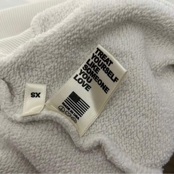 Madhappy Crewneck! - Picture 9 of 9